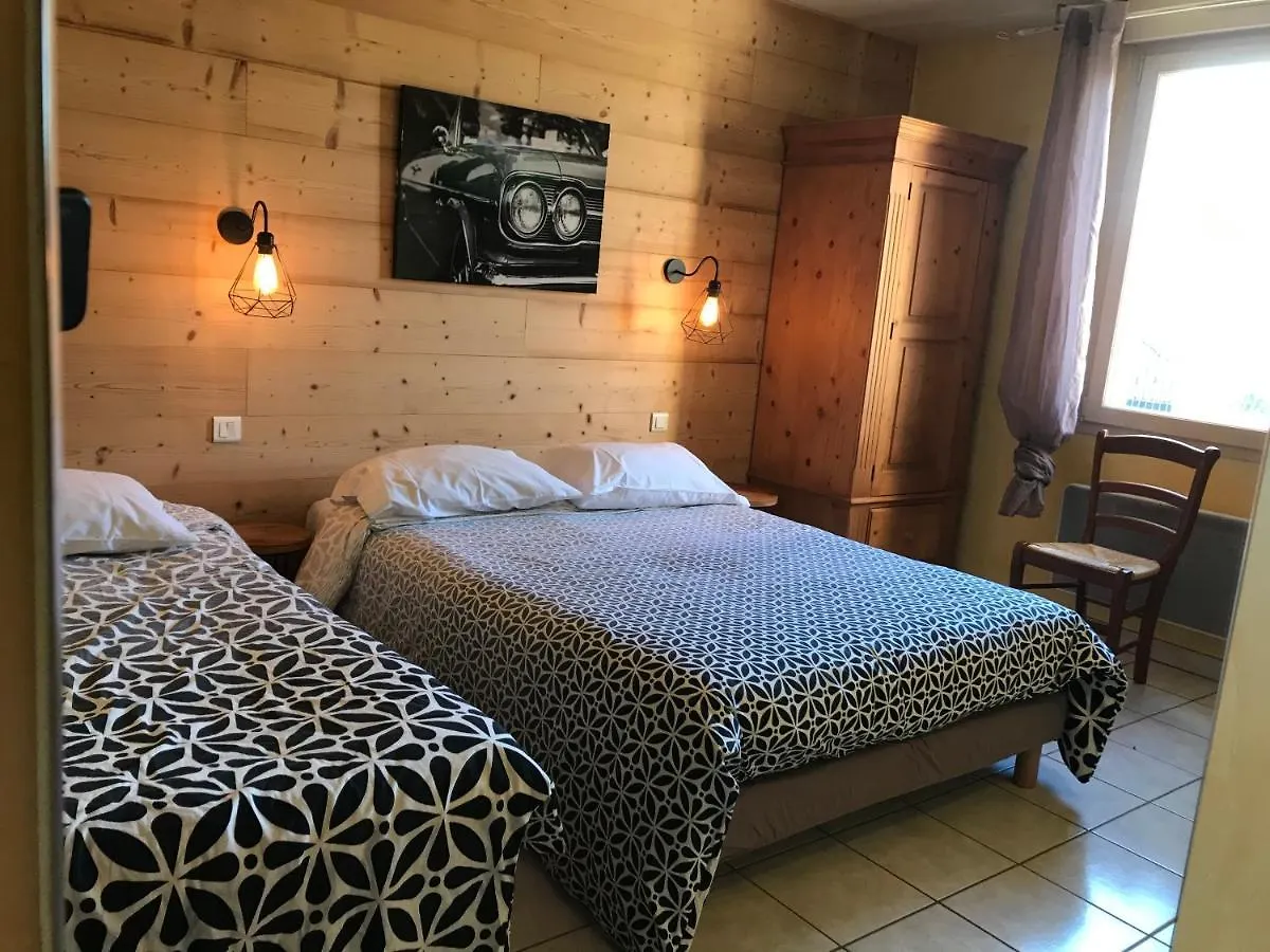 **  Abel Hotel Langeac Francia