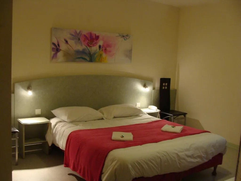 **  Abel Hotel Langeac Francie